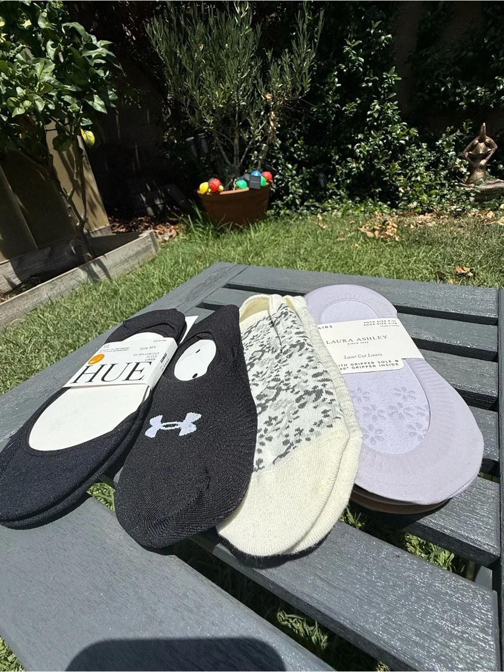 Hue Under Armour Laura Ashley No-Show Liner Socks 10 pairs